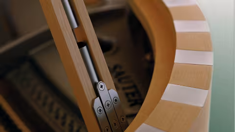 Fl&uuml;gel Vivace mit hellem Holz